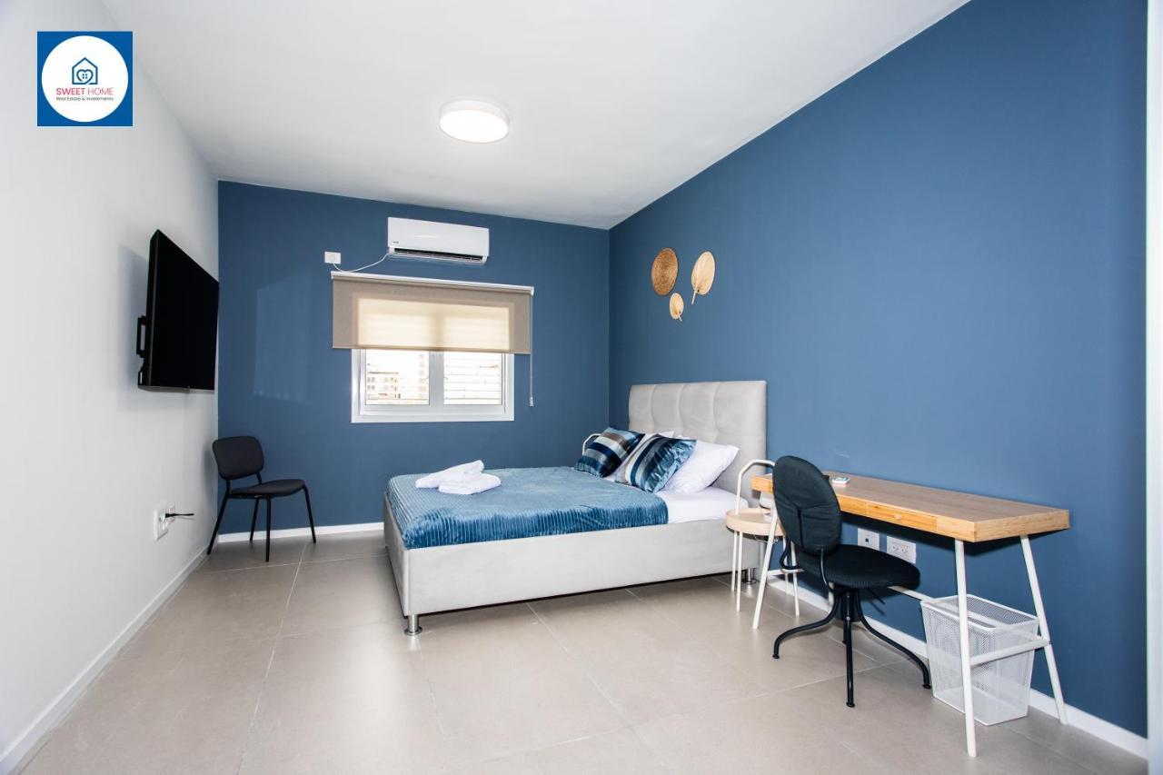 Design Apartments In Нетания Экстерьер фото
